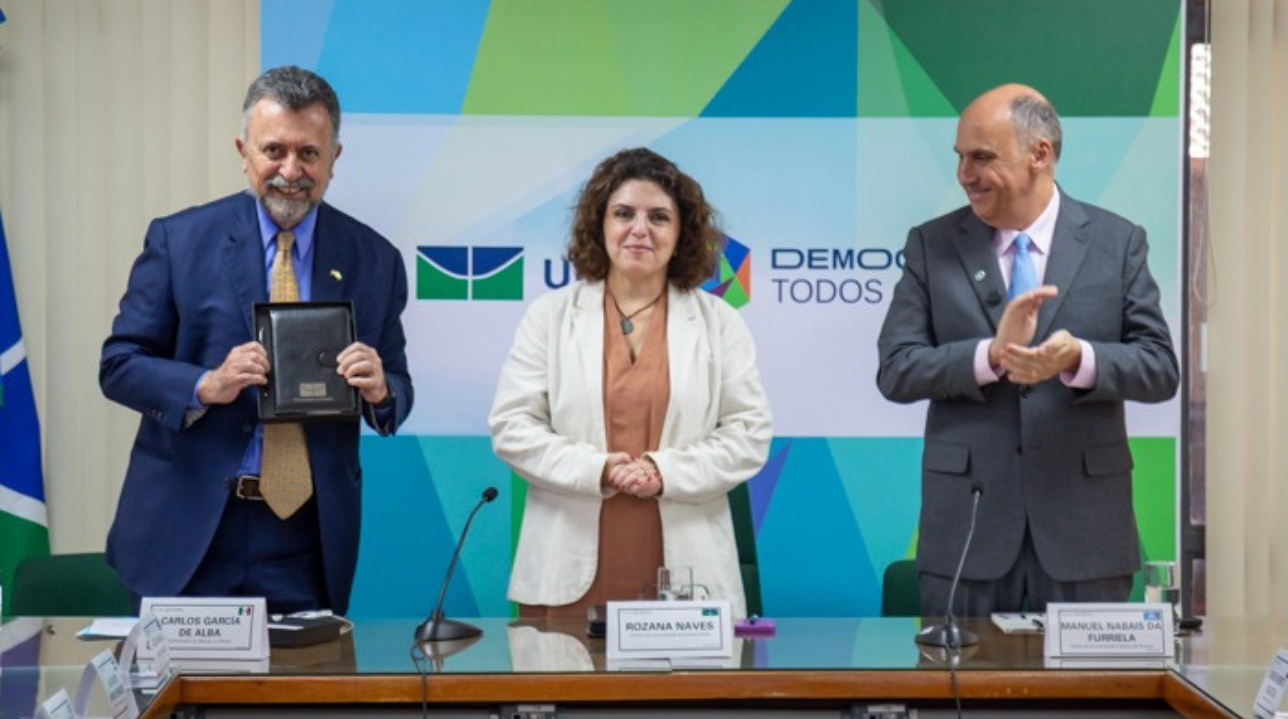 UCB discute parcerias acadêmicas com países da América Latina UCB discute parcerias acadêmicas com países da América Latina
